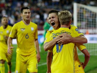 Збірна України з футболу піднялася у рейтингу ФІФА