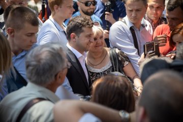 Остановка перед Донбассом: Зеленский посетил еще один украинский город, детали
