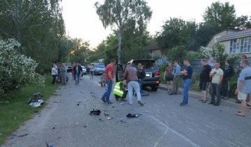 У ДТП під Києвом мотоцикл розірвало на частини