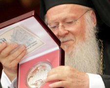 Представитель УПЦ - решение об автокефалия будет приниматься не в Константинополе и не в Москве