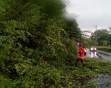Главное за ночь: погодный апокалипсис и Украина в черном списке