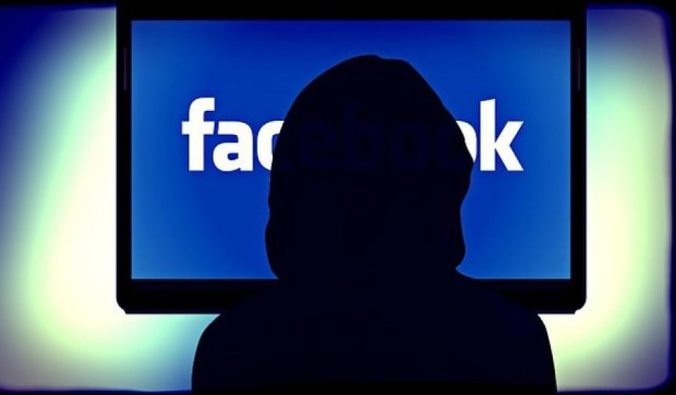 Українські акаунти блокують законно - Facebook