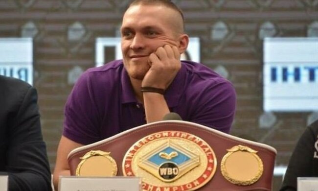 Боксер Усик обзавелся новым тренером