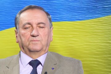 Олег Коростельов