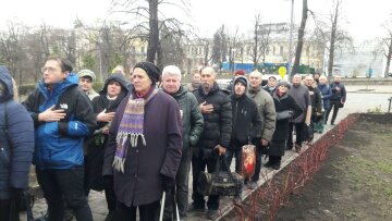 Поминальный молебен за пострадавшими во время Революции Достоинства, Знай.uа