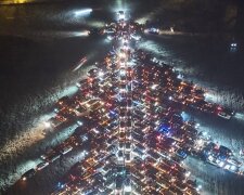 Автолюбителі Харкова показали Україні, як потрібно зустрічати нове десятиліття: неймовірне видовище