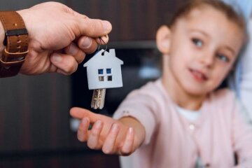 Передача имущества детям – без лишней волокиты: родителям развязали руки