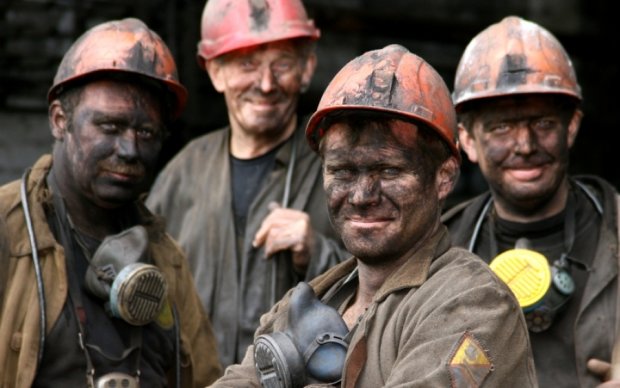 Боевики заблокировали шахтеров на оккупированных территориях 