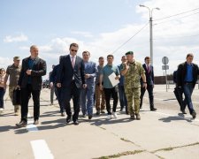 президент України вперше за 5 років відвідав адмінкордон з Кримом