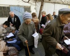 Виплати переселенцям з Донбасу в 2020 році: хто зможе розраховувати на надбавку