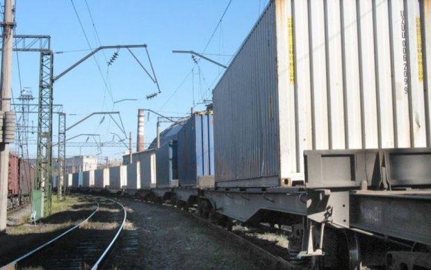 В Донецкой области на железной дороге произошел теракт