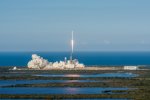 Ракета SpaceX вперше в історії повернулась на Землю