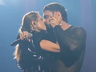 Поцелуй Могилевской и Козловского, кадр с видео