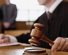 Компанію оштрафували за пошук водіїв без шкідливих звичок