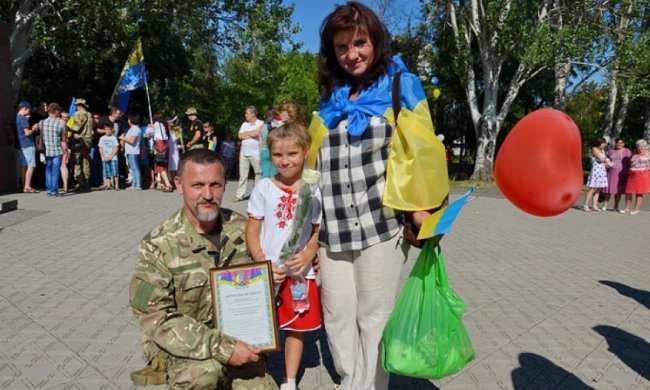 У Лисичанську святкують річницю визволення від російських окупантів