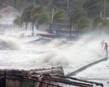 Мексиканців рятують від витівок погоди