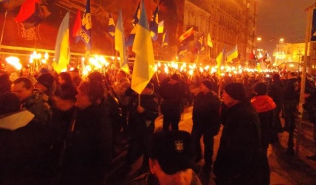 В Киеве почтили Героев Небесной сотни факельным маршем