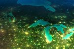 NASA показало видовищні знімки нічної Землі (фото)