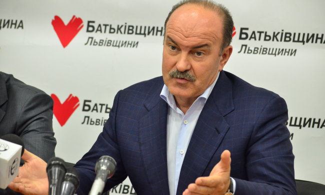 "Батьківщину" поповнив скандальний губернатор і прибічник Януковича
