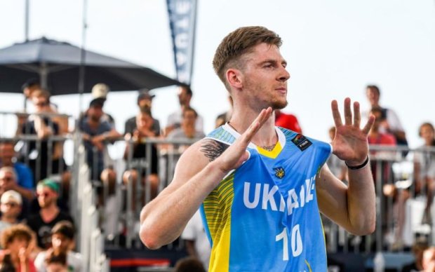 Украинский баскетболист завоевал бронзу чемпионата мира в конкурсе данкеров