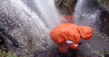 Ремонт магістрального водогону біля Львова