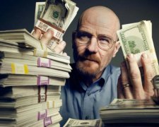 Стережіться фальшивок: в банкомати пхають "надруковані" зелені