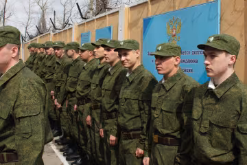 Тысячи украинцев вступили в армию Путина: цифры поражают