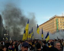 Головні події понеділка, 14 жовтня: тисячі українців на Майдані, падіння рейтингу Зеленського та заява Кремля