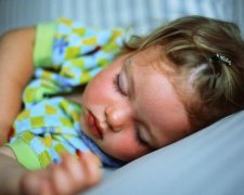 Риск спать с грибком: эксперты рассказали, как этого избежать
