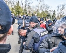 Копи візьмуться за розслідування сутичок в Одесі