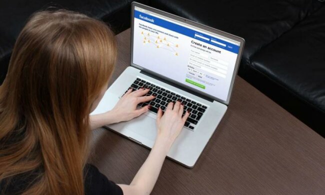 Facebook скануватиме емоції користувачів