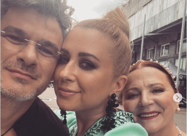 Тоня Матвиенко с семьей, фото с Instagram