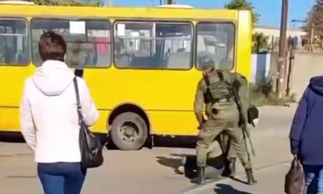 Бойовики у Донецьку, скріншот: Telegram