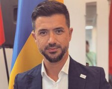 Колишній Ані Лорак Мурат підказав, як підкорити норовливу Кароліну: "Ніколи не..."