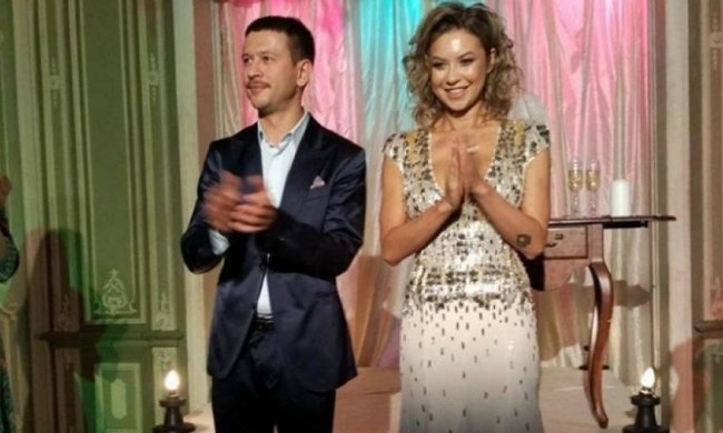 Дмитрий Ступка женился на эро-модели (фото)