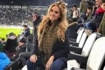 Сексуальна журналістка не дає захиснику Ювентуса сконцентруватися на футболі