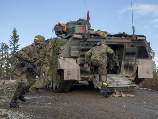 военные