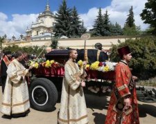 Львів в жалобі: як проводжали в останню путь кардинала Гузара