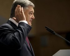 Пітер Пен під прикриттям: як виглядає таємний акаунт Порошенка у Facebook