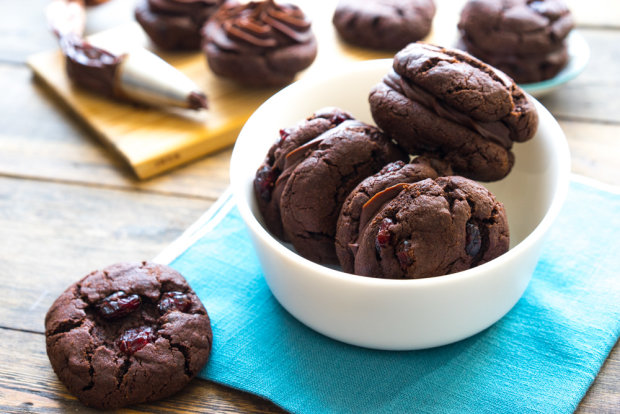 Шоколадно-кофейное воздушное печенье: рецепт, который понравится каждому