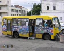 Пасажир нахабно вимагав говорити роcійською, покарали всією маршруткою: найкращий приклад українізації