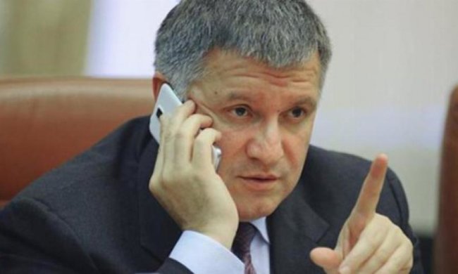 Аваков звинувачує оточення Кернеса у відмиванні грошей