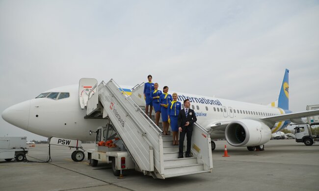 Бизнес-класс глазами МАУ: пассажирка доступно показала украинцам, за что мы платим бешеные деньги