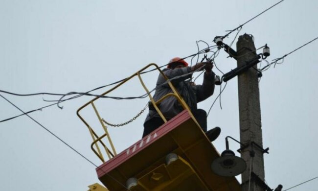 Тука розповів, чому бойовикам відключили світло