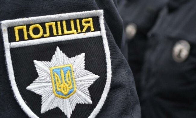 П'яні копи побили рівненських "тусовщиків"