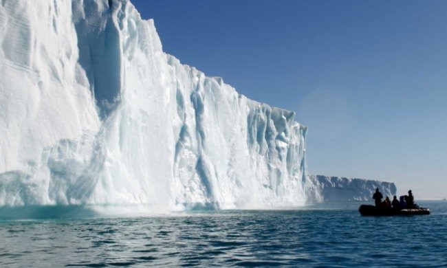 Эмираты будут охлаждать айсбергами