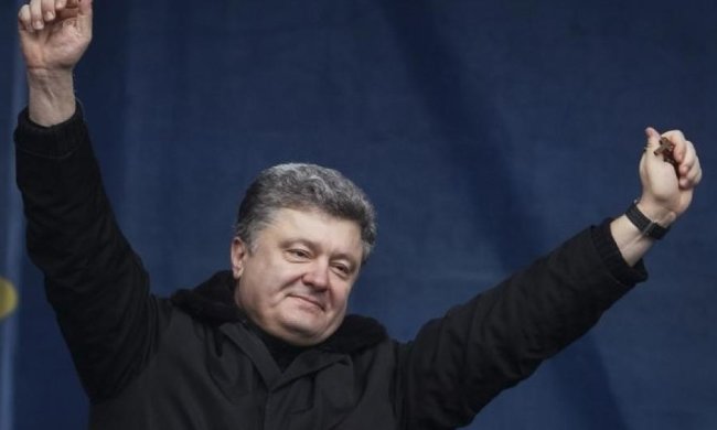 Проукраинская риторика Белого дома вдохновила Банковую