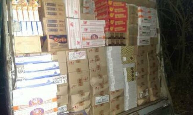 СБУ затримала вантажі на два мільйони гривень в зоні АТО (фото)