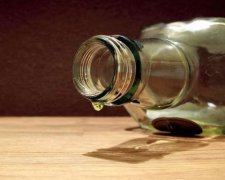 Від паленої горілки почали сліпнути