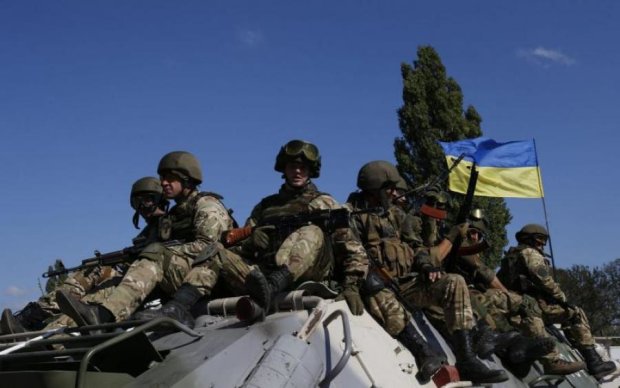 Сутки в ООС: путинские орки держат бойцов ВСУ под плотным огнем